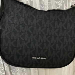 Michael Kors crossbody purse